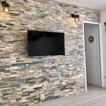 Grand studio cabine 30 m² centre ville, refait à neuf pour vous ! Climatisé La Grande-Motte Exterior foto